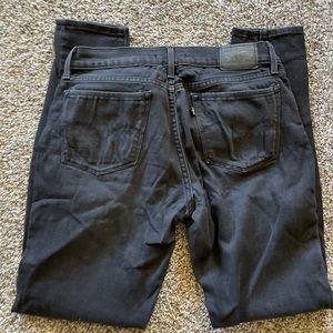 710 Levi’s super skinny jeans